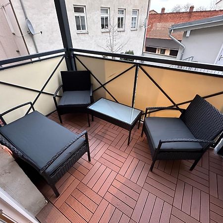 Ferienwohnung Fuer 8 Mit Balkon Erfurt Kültér fotó
